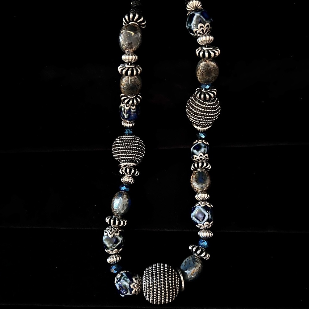 BLUE MOON NECKLACE